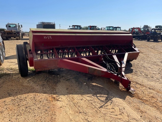 1059 - CASE IH 13 FT GRAIN DRILL