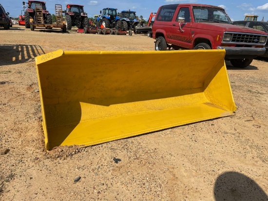1067 - 310 C 7' BACKHOE BUCKET