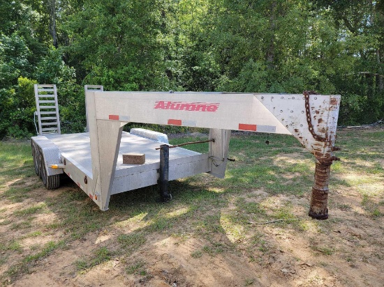 1294 - 2010 14 FT ALUMINUM TRAILER