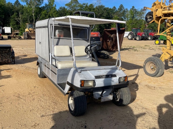 254 - CLUB CAR GAS GOLF CART