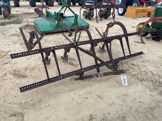292 - 2 - ROW CULTIVATOR