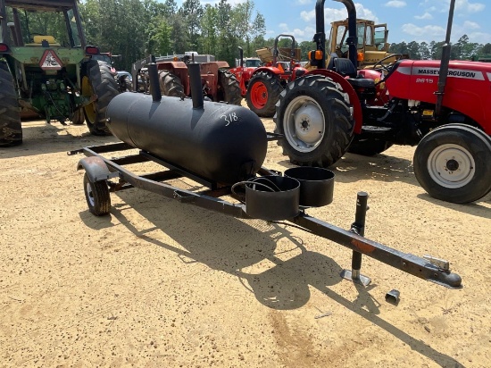 318 - GAS AND CHARCOAL GRILL ON TRAILER