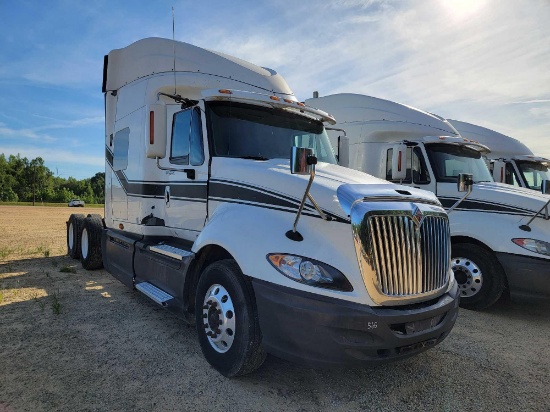 565 - 2009 INTERNATIONAL PROSTAR SLEEPER CAB