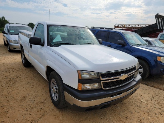 571 - 2006 CHEVY SILVERADO 1500 TRUCK