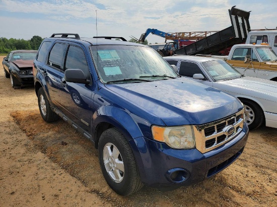 572 - 2008 FORD ESCAPE