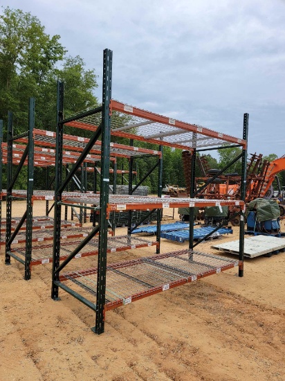 725 - WAREHOUSE SHELVING