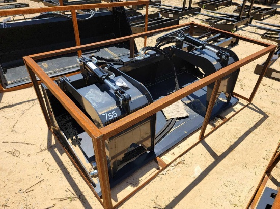 755 - ABSOLUTE - NEW WOLVERINE 72" GRAPPLE BUCKET