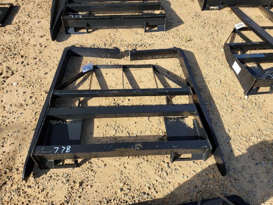 778 - ABSOLUTE - NEW - SKID STEER 48" PALLET FORKS