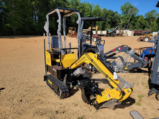 800 - ABSOLUTE - NEW AGT 16" MINI EXCAVATOR BUCKET