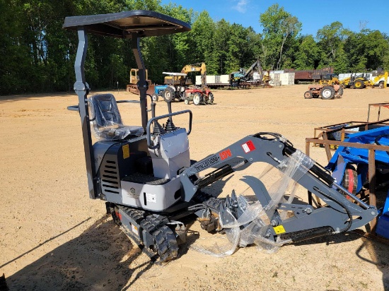 801 - ABSOLUTE - NEW AGT 16" MINI EXCAVATOR BUCKET