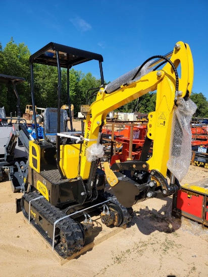 804 - ABSOLUTE - NEW AGT 16" MINI EXCAVATOR BUCKET