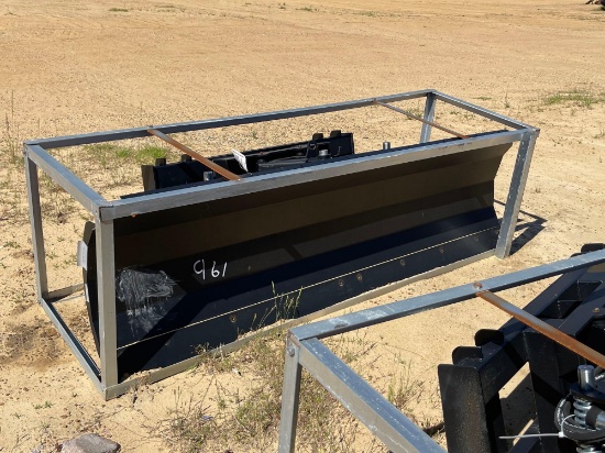 961 - ABSOLUTE - NEW 86" HYDRAULIC SNOW PLOW