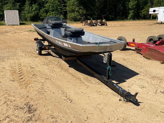 992 - CRAPPIE JON JR ALUMACRAFT BOAT