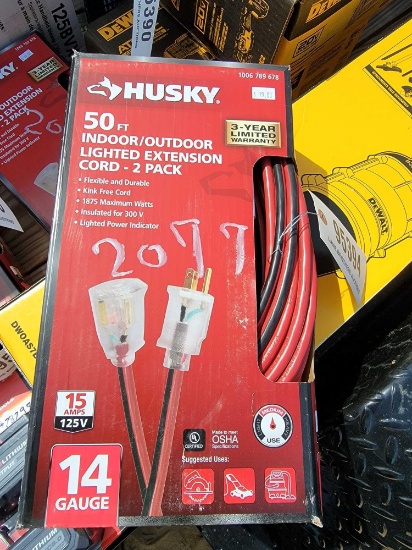 2077 - HUSKY 50 FT LIGHTED EXTENSION CORD