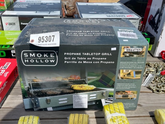 2154 - SMOKE HOLLOW PROPANE TABLE TOP GRILL