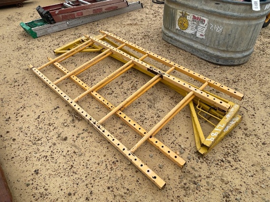 2189 - 1 SET OF BAKER SCAFFOLD FRAMES