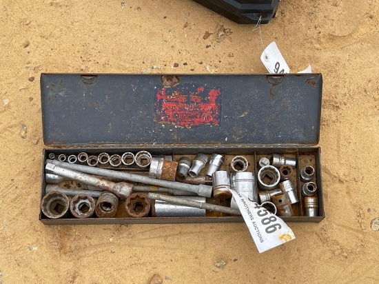 2223 - WILLIAMS 1/2" DRIVE SOCKET SET