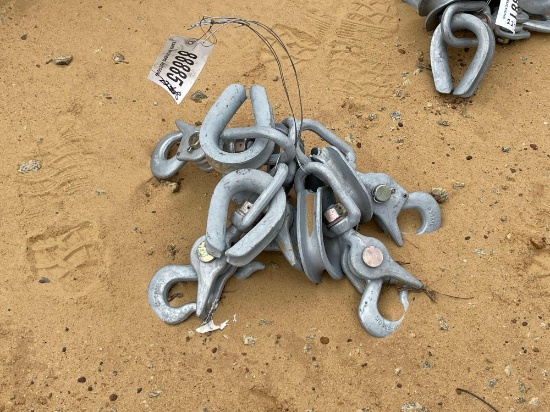2237 - GALVANIZED HOOKS WITH THIMBLES