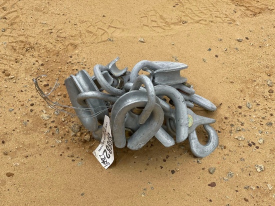 2239 - GALVANIZED HOOKS WITH THIMBLES