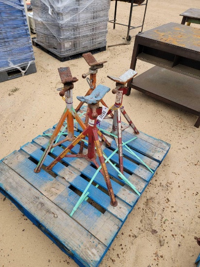 2373 - 4 - JACK STANDS