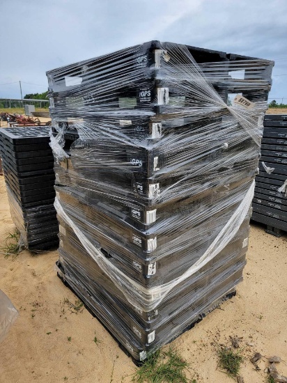 2423 - 12 - 40" X 48" PLASTIC PALLETS