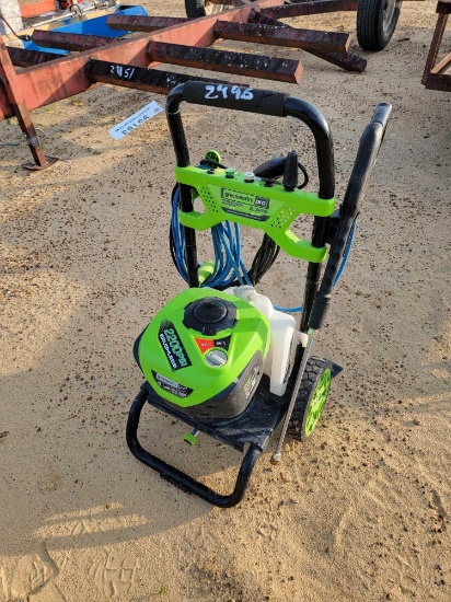 2446 - GREENWORKS 2200 PSI PRESSURE WASHER