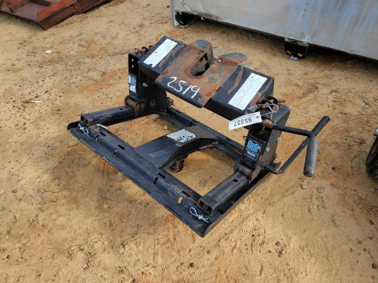 2519 - KWIK SLIDE FIFTH WHEEL
