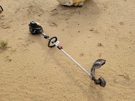 2558 - TROY BILT 4 - CYCLE WEEDEATER