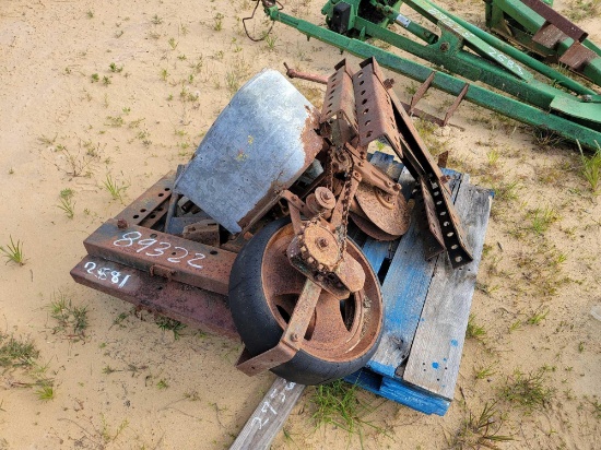 2581 - 1 - COLE PLANTER