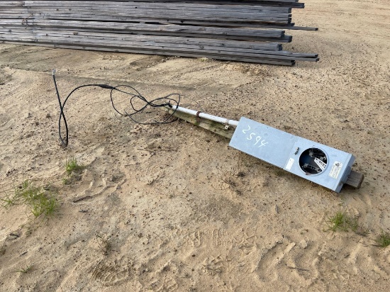 2594 - ABSOLUTE - 200 AMP UNDERGROUND SERVICE POLE