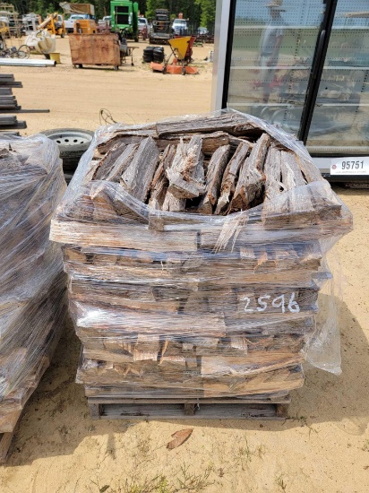 2596 - PALLET OF SPLIT FIRE WOOD