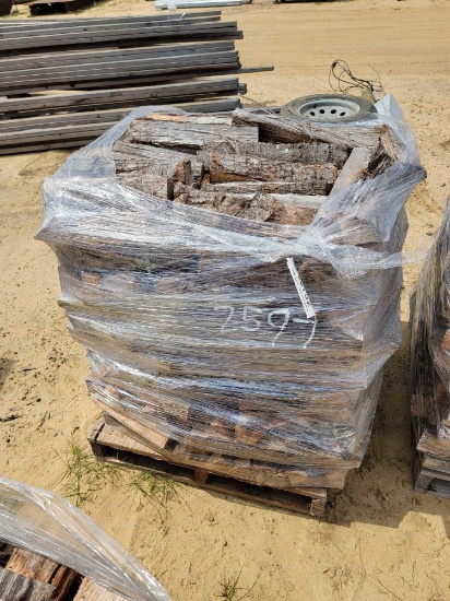 2597 - PALLET OF SPLIT FIRE WOOD