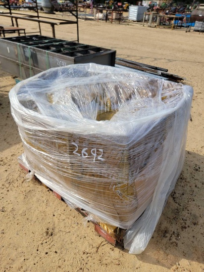 2692 - PALLET OF MISCELLANEOUS PARTS