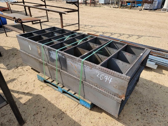 2694 - METAL TOOL SHELVING