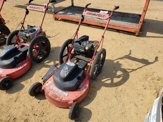 2722 - GRAVELY COMMERCIAL PUSH MOWER
