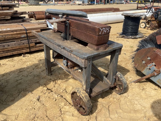 2745 - WOOD PLANER