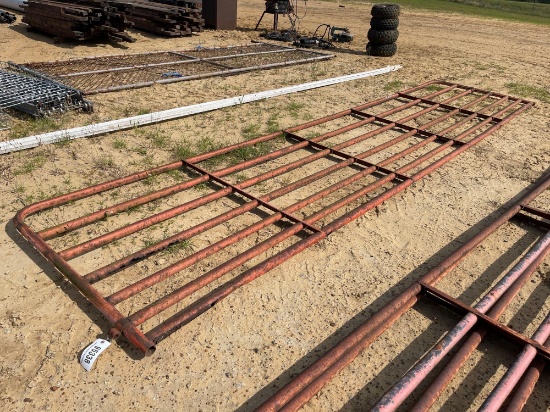 2757 - 1 - 18' METAL GATE