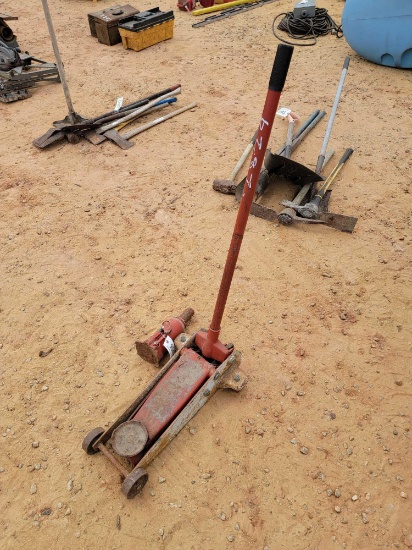 2829 - 12 TON BOTTLE JACK & JACK