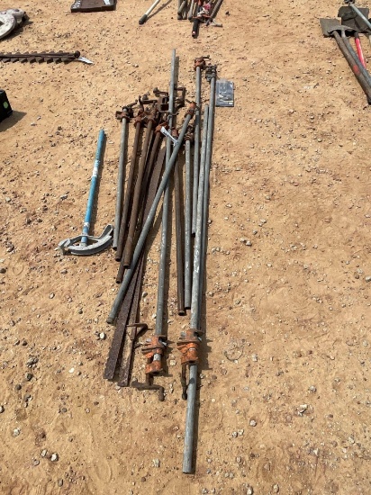 2861 - PIPE CLAMPS
