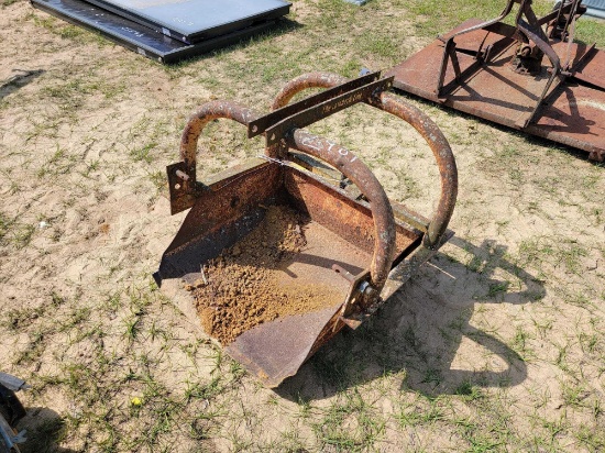 2901 - 24" DIRT SCOOP