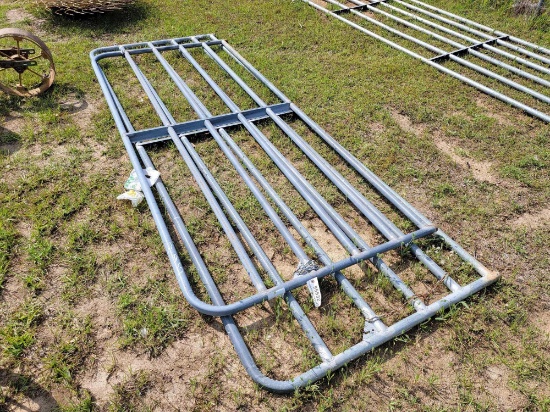 2912 - 1 - 10' AND 1 - 12' FARM GATE