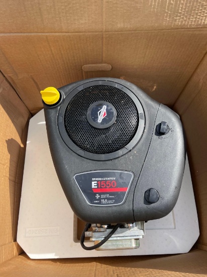 2945 - E1550 15.5 BRIGGS & STRATTON ENGINE