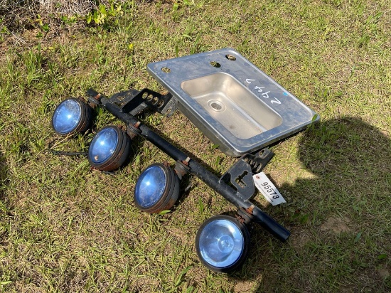 2947 - LIGHT BAR AND SINK
