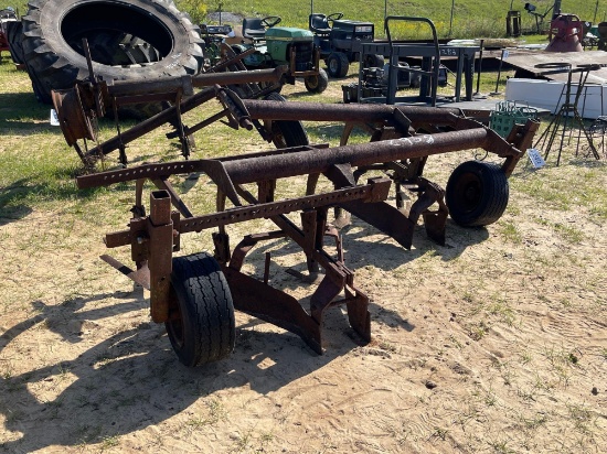 2958 - 4 ROW CULTIVATOR WING