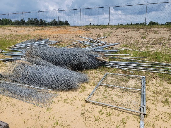 3278 - APPROX. 330' OF 6' CHAIN LINK FENCE