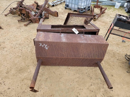 3296 - CHARCOAL GRILL