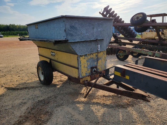 442 - ABSOLUTE KNOEDLER 8' FEED WAGON