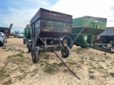 895 - PARKER FEEDERS GRAVITY WAGON