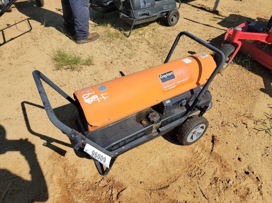 2184 - DAYTON 210,000 BTU HEATER