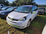 368 - 2005 TOYOTA VAN